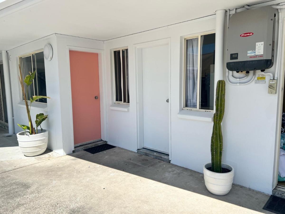 Cali Backpackers Hostel Caloundra Exterior foto