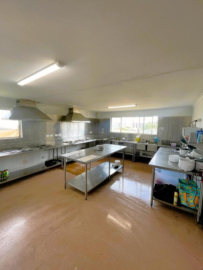 Cali Backpackers Hostel Caloundra Exterior foto