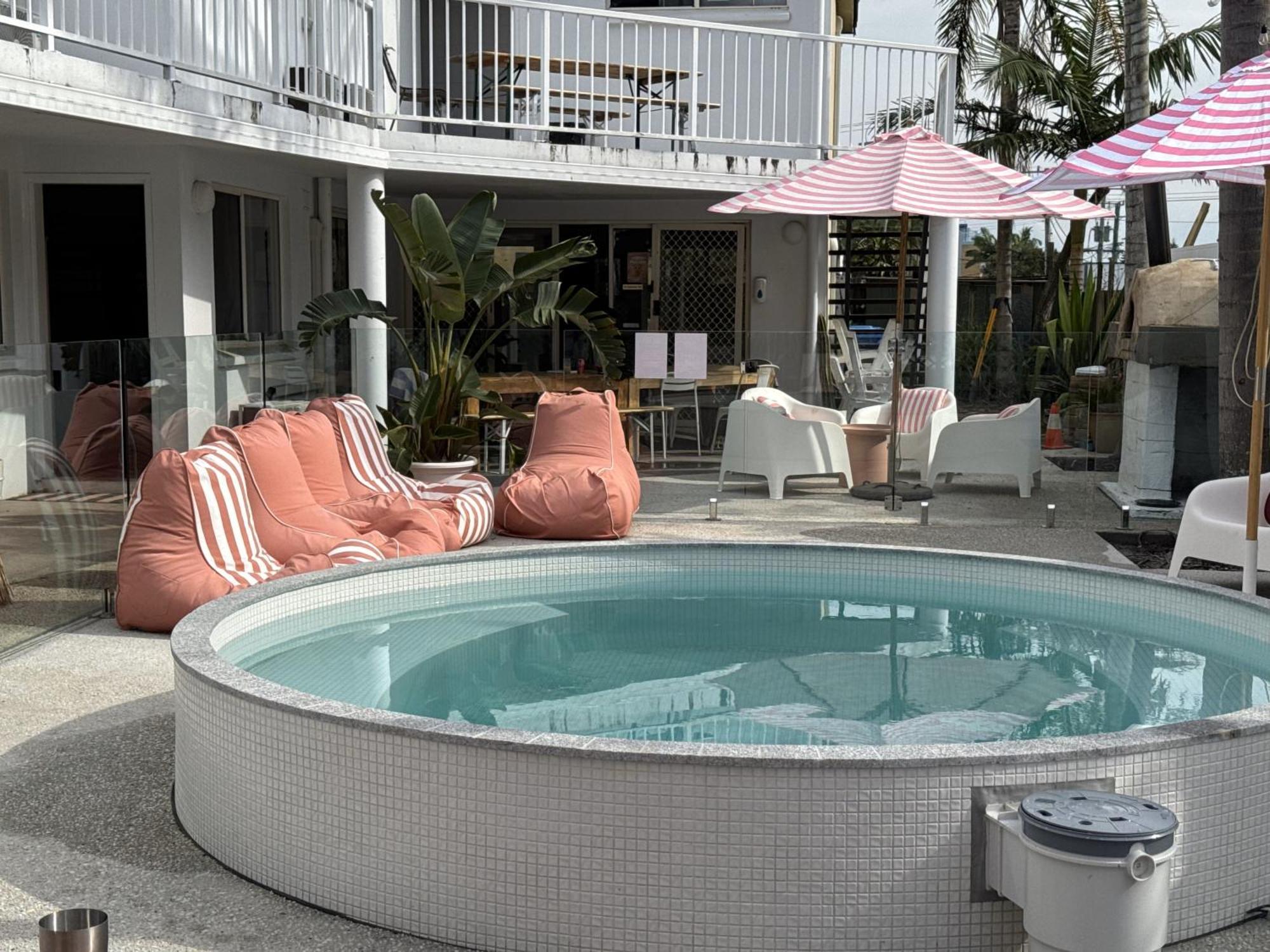 Cali Backpackers Hostel Caloundra Exterior foto